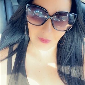 Meet your Posher, Diamond